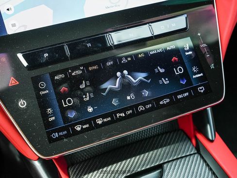 Used 2024 Maserati GranTurismo Trofeo AWD/4WD image 27