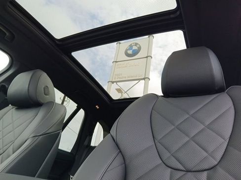 New 2026 BMW X5 xDrive50e image 31