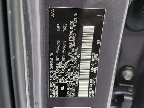 Certified 2025 Lexus RZ 300e w/ Accessory Package (2T) image 17