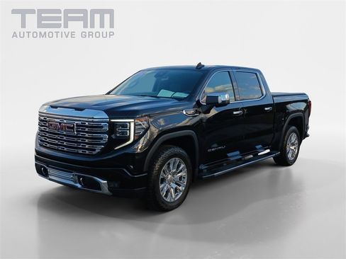 Used 2022 GMC Sierra 1500 Denali image 3