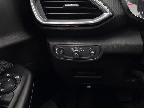 Certified 2023 Chevrolet TrailBlazer LT AWD/4WD image 24