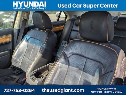 Used 2009 Lincoln MKZ FWD image 3