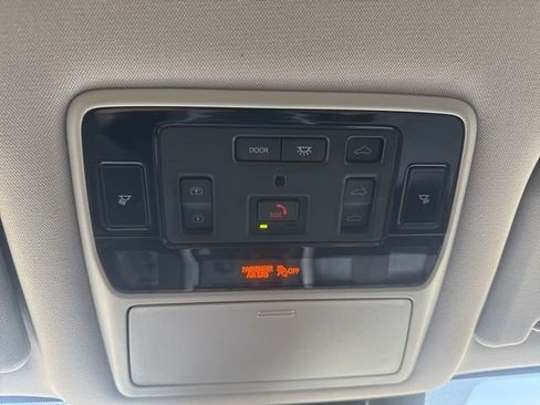 Used 2024 Toyota Grand Highlander AWD image 38