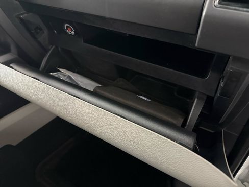 Used 2019 Ford F250 XLT w/ XLT Premium Package AWD/4WD image 49
