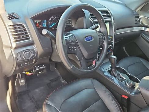 Used 2018 Ford Explorer Sport w/ Equipment Group 401A image 10