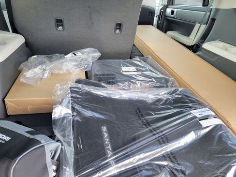 New 2026 Hyundai Santa Fe SE image 36