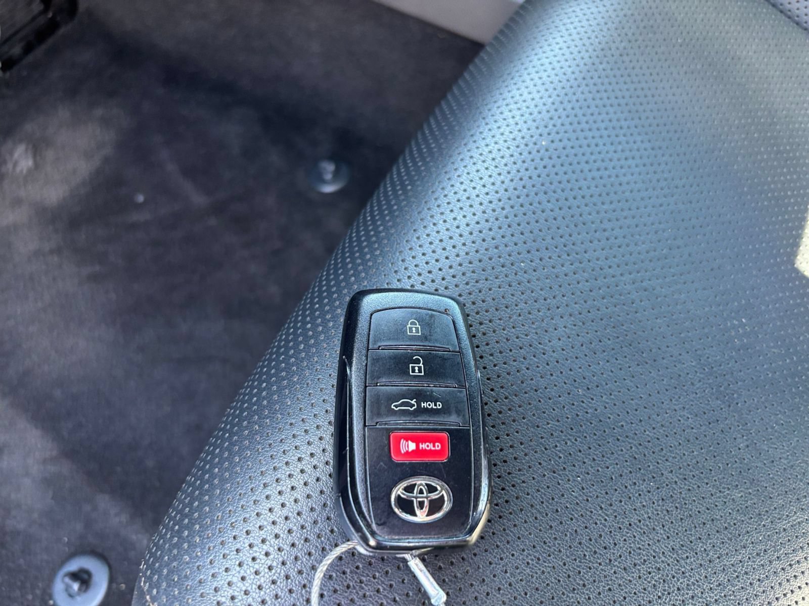 Used 2025 Toyota Crown AWD/4WD image 20