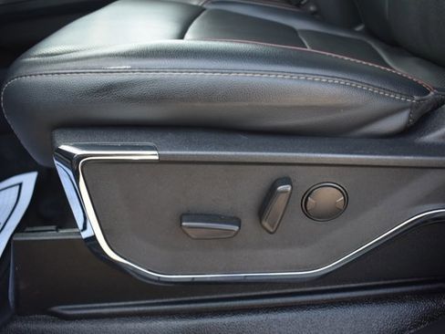 Used 2024 Ford F250 Lariat w/ Chrome Package image 14