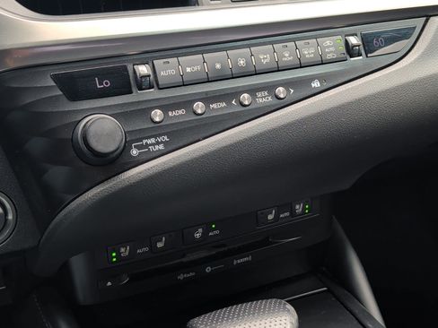 Certified 2020 Lexus ES 350 F Sport w/ Accessory Package 2 FWD image 20