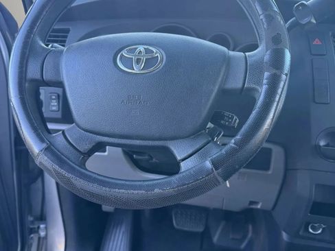 Used 2013 Toyota Tundra 2WD Double Cab image 17