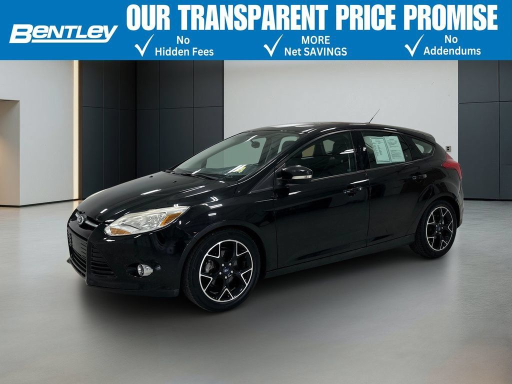 Used 2014 Ford Focus SE w/ Equipment Group 201A FWD image 1