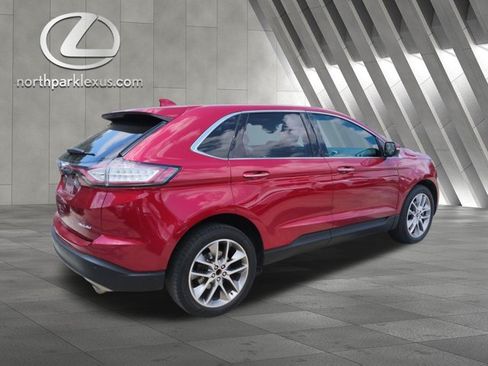 Used 2016 Ford Edge Titanium FWD image 6