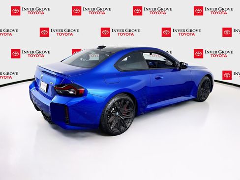 Used 2026 BMW M2 w/ Lighting Package RWD image 5