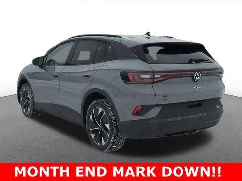 Used 2022 Volkswagen ID.4 Pro image 4