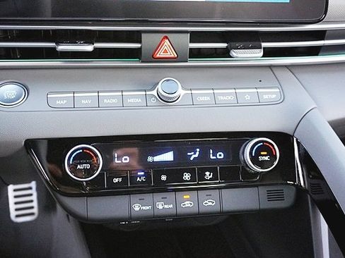 New 2026 Hyundai Elantra Sport image 30