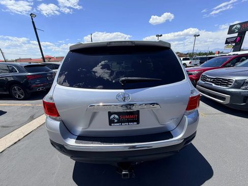 Used 2013 Toyota Highlander Limited AWD/4WD image 5