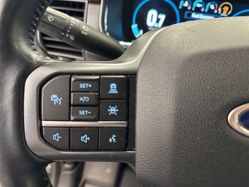 Used 2021 Ford F150 Lariat w/ Equipment Group 502A High AWD/4WD image 29