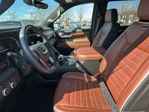 Certified 2026 GMC Sierra 1500 Denali Ultimate image 9