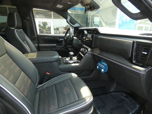 Certified 2024 GMC Sierra 1500 AT4X AWD/4WD image 18