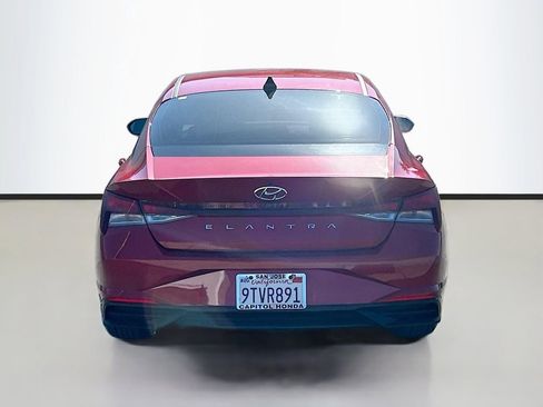 Used 2023 Hyundai Elantra SEL FWD image 6