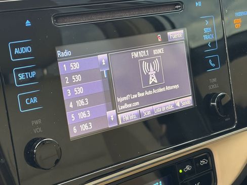 Used 2019 Toyota Corolla LE FWD image 14