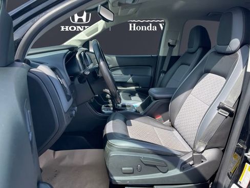 Used 2018 Chevrolet Colorado Z71 image 9