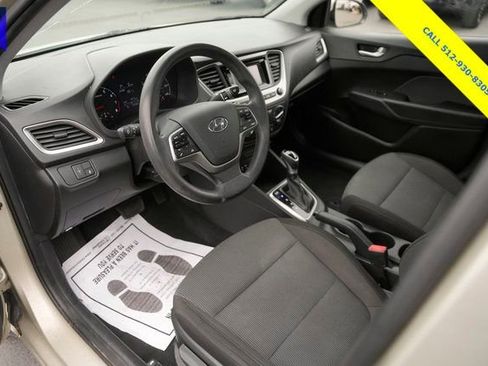 Used 2018 Hyundai Accent SE image 8