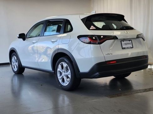 Used 2024 Honda HR-V LX image 16