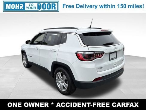 Used 2022 Jeep Compass Latitude FWD image 3