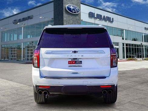 Used 2021 Chevrolet Tahoe High Country w/ Premium Package image 5