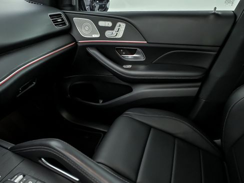 Used 2023 Mercedes-Benz GLE 350 4MATIC image 37