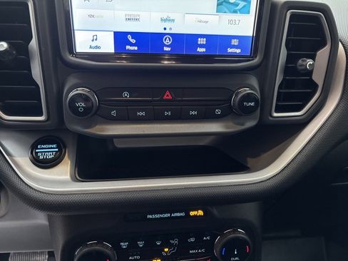 Used 2023 Ford Bronco Sport Outer Banks w/ Tech Package image 21