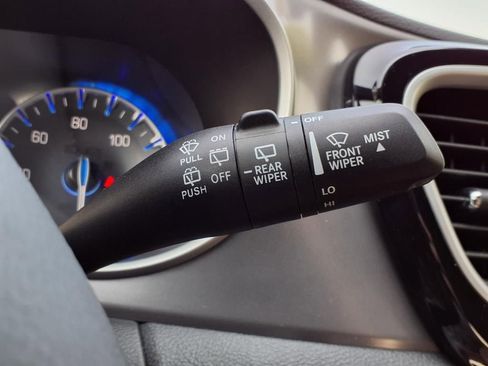 New 2025 Chrysler Pacifica Select w/ Fav Edition Package image 22