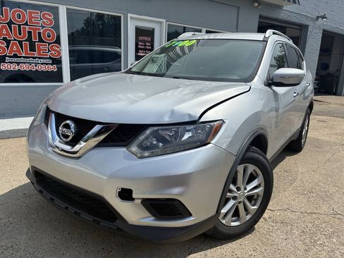 Used 2015 Nissan Rogue SV AWD/4WD image 2