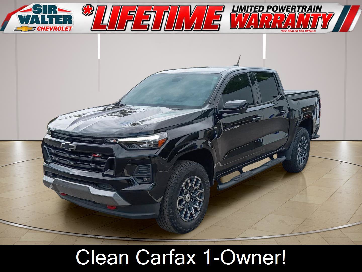 Used 2024 Chevrolet Colorado Z71 w/ Z71 Convenience Package 2 AWD/4WD image 3