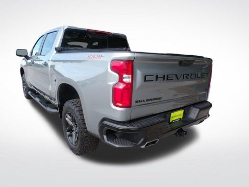 Used 2024 Chevrolet Silverado 1500 LT Trail Boss w/ LT Trail Boss Premium Package AWD/4WD image 4