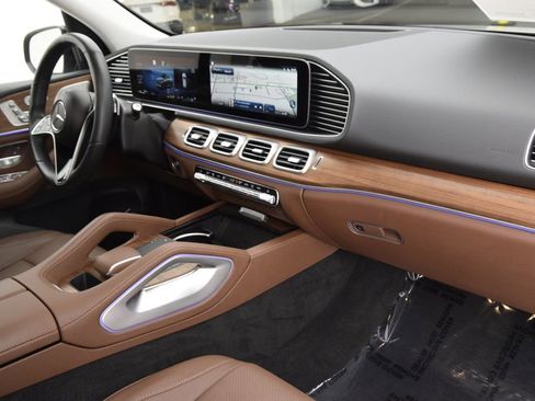 Certified 2025 Mercedes-Benz GLE 350 4MATIC image 15