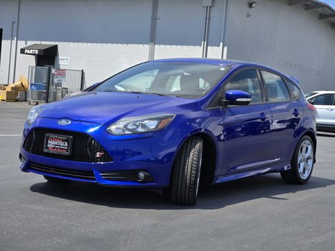 Used 2013 Ford Focus ST image 8