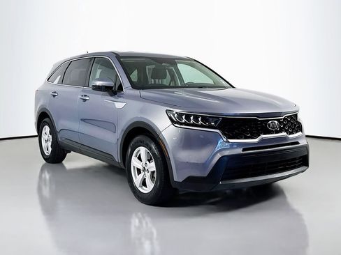 Used 2021 Kia Sorento LX FWD image 3
