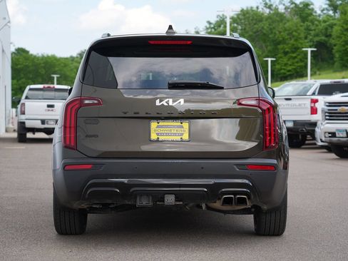 Used 2022 Kia Telluride EX w/ EX Premium Package AWD/4WD image 4