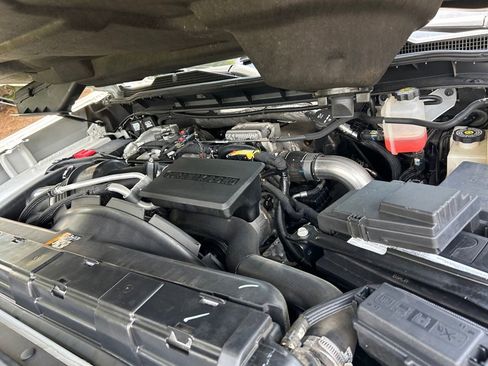 Used 2022 Chevrolet Silverado 2500 LT AWD/4WD image 51