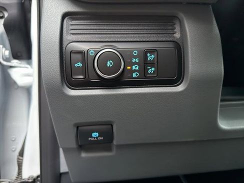 Certified 2025 Ford F350 XLT image 24