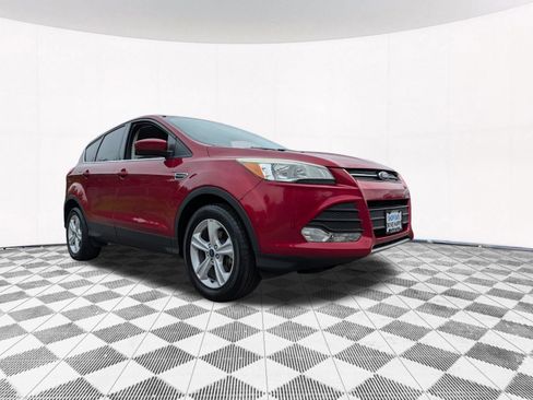 Used 2015 Ford Escape SE FWD image 13