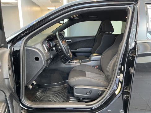 Used 2023 Dodge Charger Scat Pack image 17