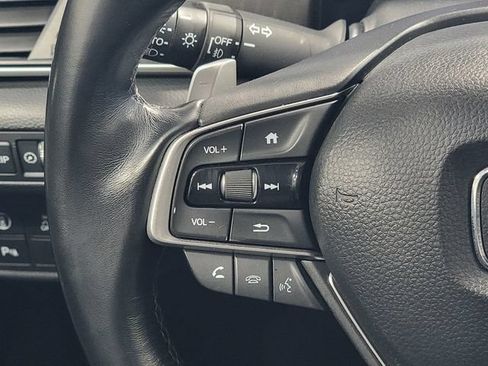 Used 2021 Honda Accord Touring image 26