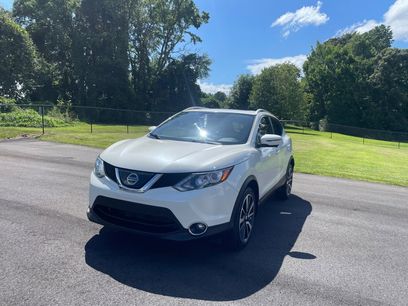 Used 2018 Nissan Rogue Sport SL w/ SL Premium Package