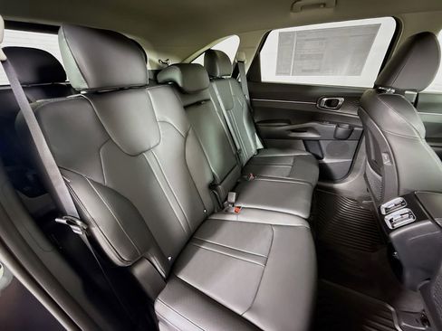 New 2026 Kia Sorento EX image 33