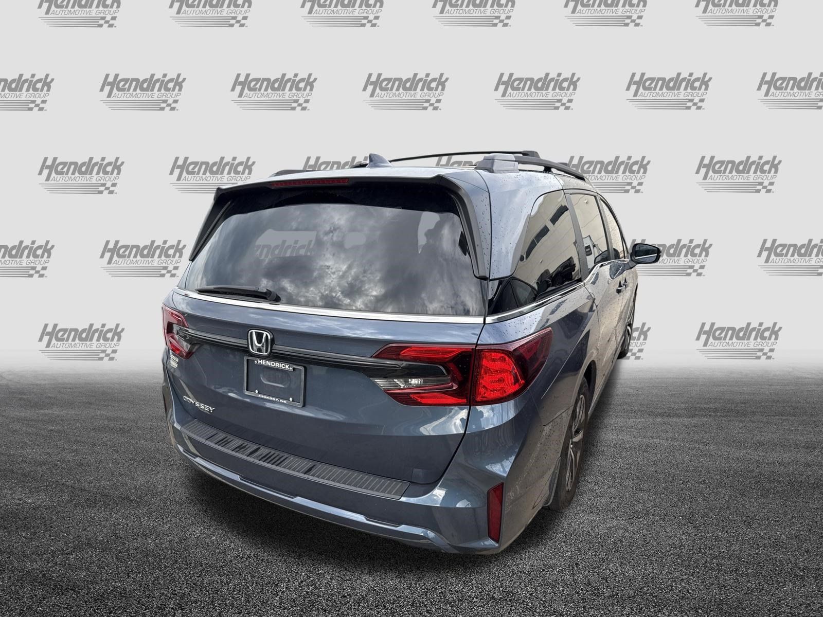 Used 2025 Honda Odyssey EX-L image 11