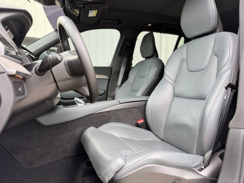 Used 2025 Volvo XC90 B6 Ultra w/ Protection Package AWD/4WD image 15