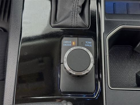 Used 2022 Toyota Tundra SR5 RWD image 28